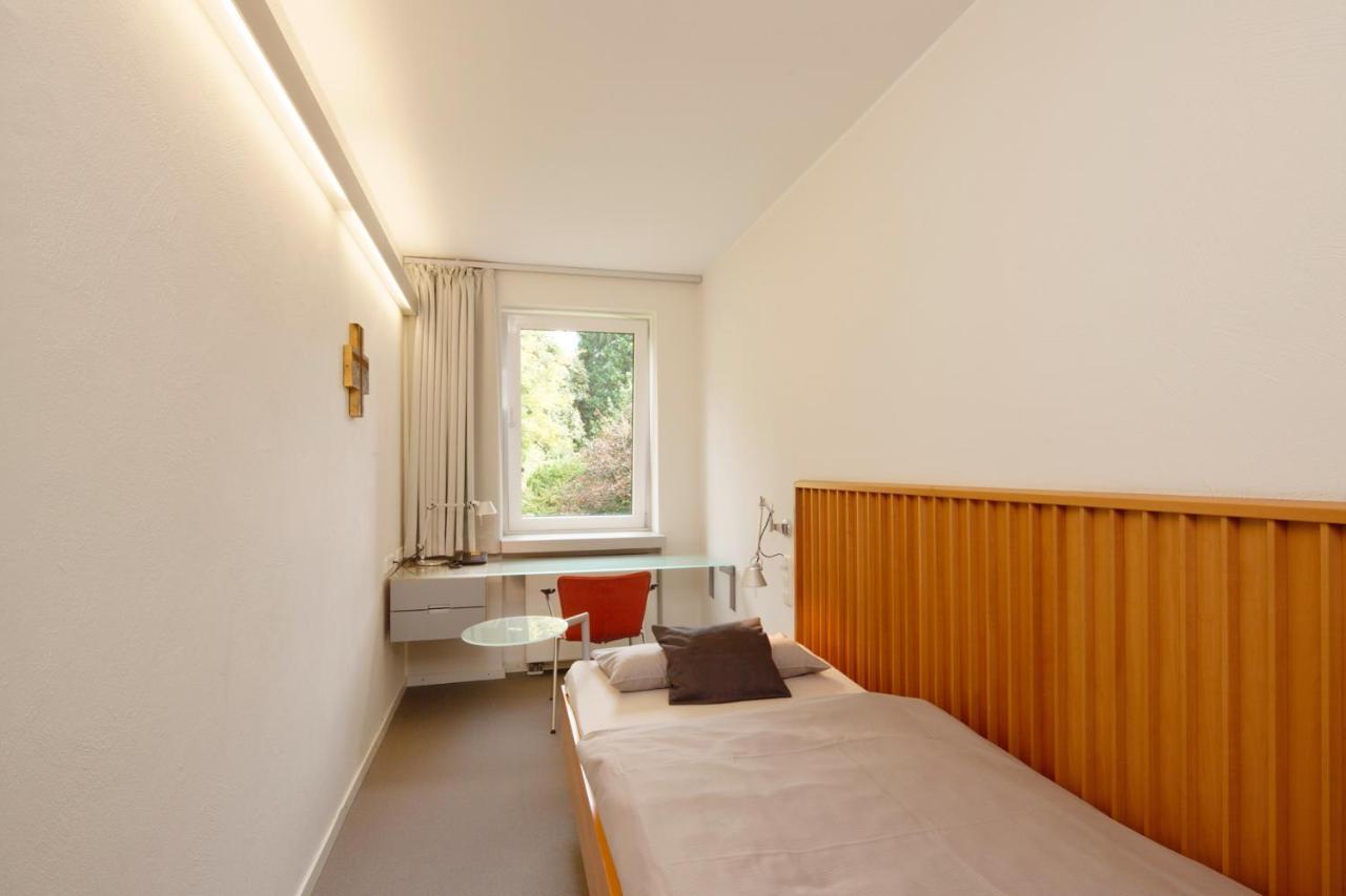 Katholische Akademie Schwerte Hotel Екстериор снимка